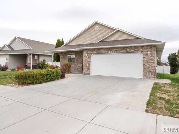 2434 Brookcliff Drive, IDAHO FALLS, ID 83402