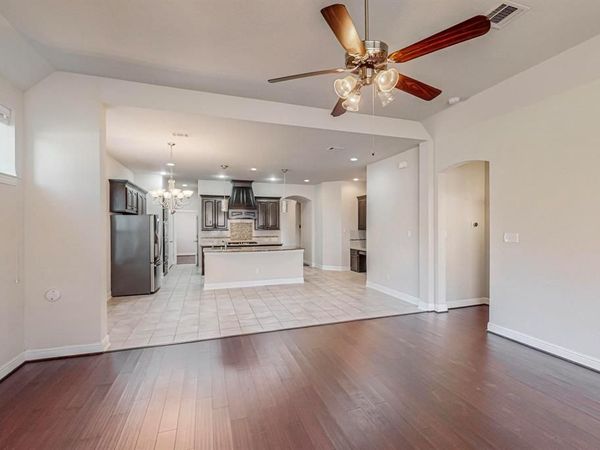 6723 Capistrano Street, Irving, TX 75039