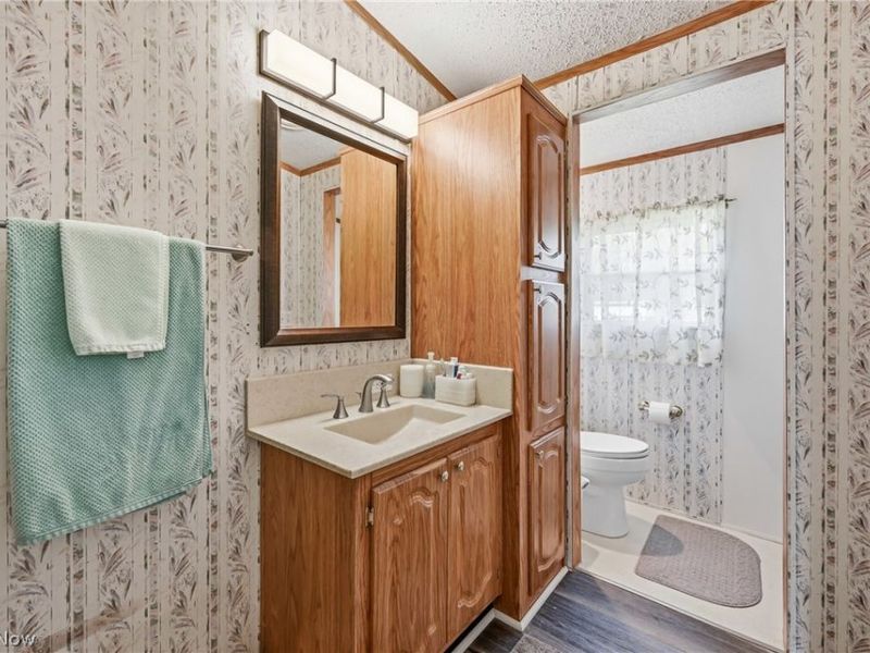 18 Oakwood Drive, Beloit, OH 44609 Photo 21