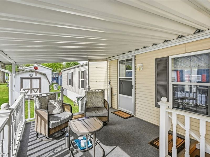 18 Oakwood Drive, Beloit, OH 44609 Photo 5
