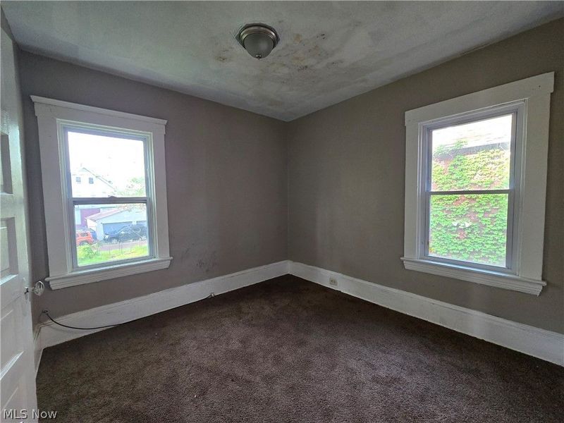 10630 Tacoma Avenue, Cleveland, OH 44108 Photo 22