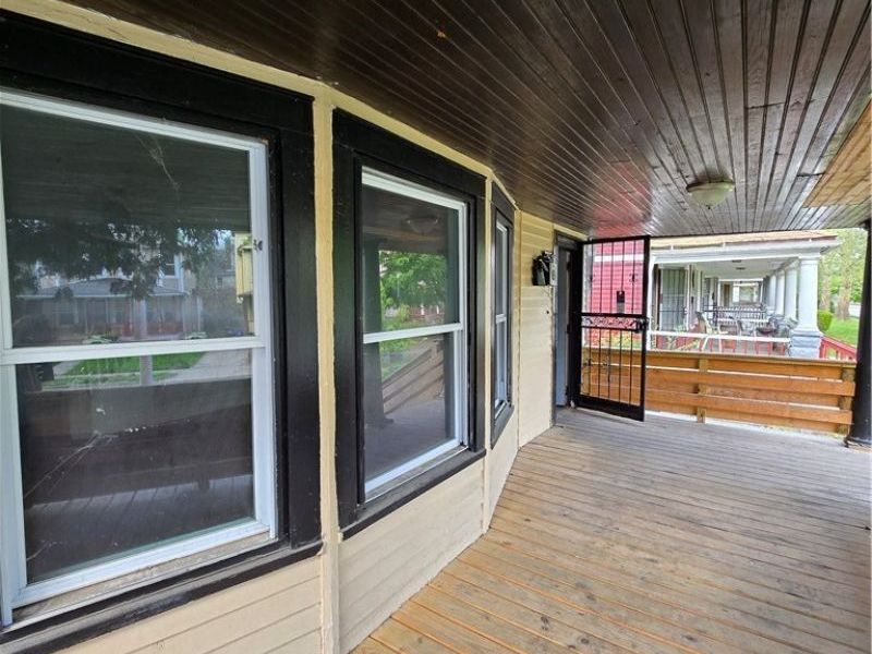 10630 Tacoma Avenue, Cleveland, OH 44108 Photo 4