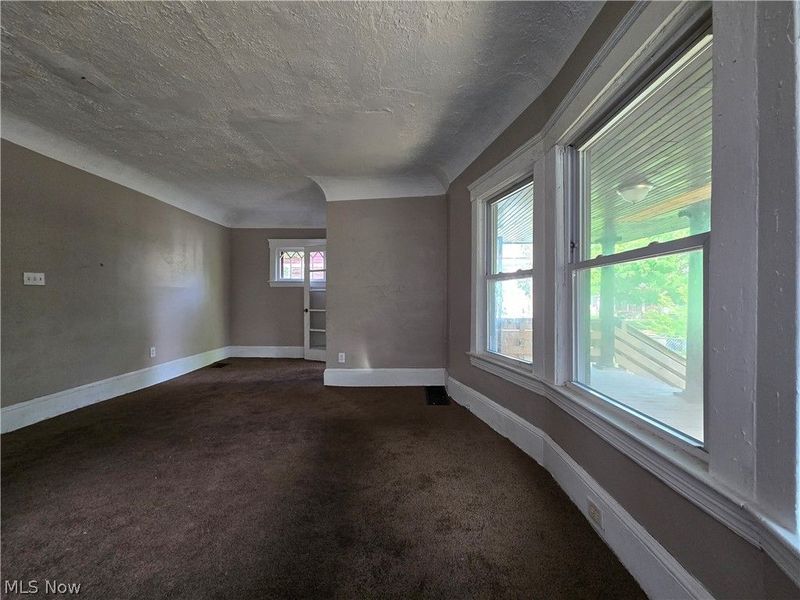 10630 Tacoma Avenue, Cleveland, OH 44108 Photo 7