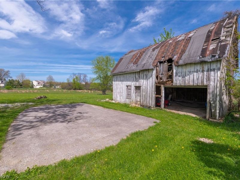 145 State Road, Hinckley, OH 44233 Photo 36