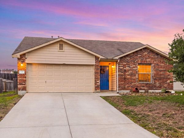 137 Sawgrass CIR , Kyle, TX 78640