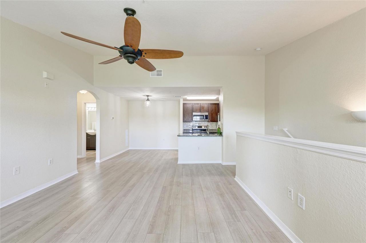 8911 Manor Loop , Unit 207, Lakewood Ranch, FL 34202 Photo