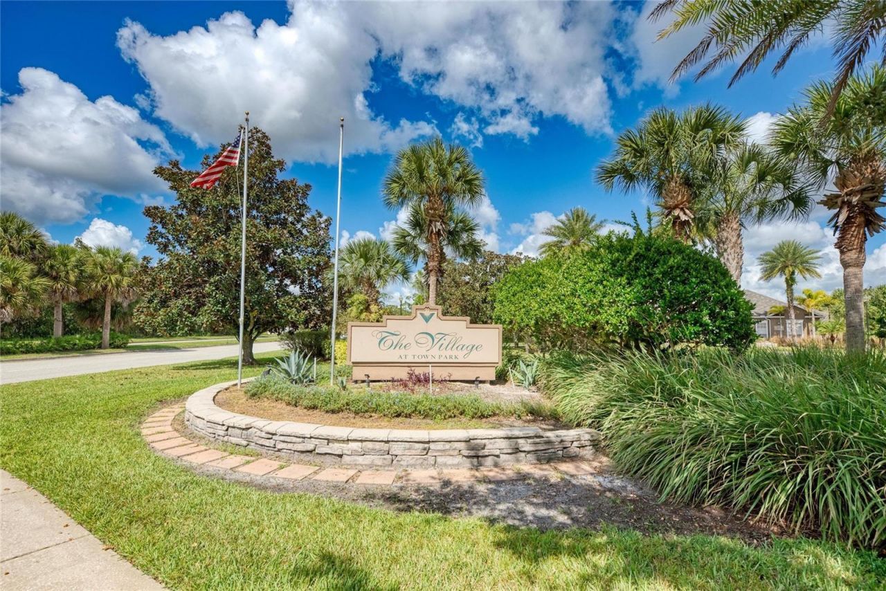 8911 Manor Loop , Unit 207, Lakewood Ranch, FL 34202 Photo