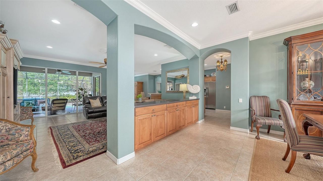 4823 Carrington Circle, Sarasota, FL 34243 Photo