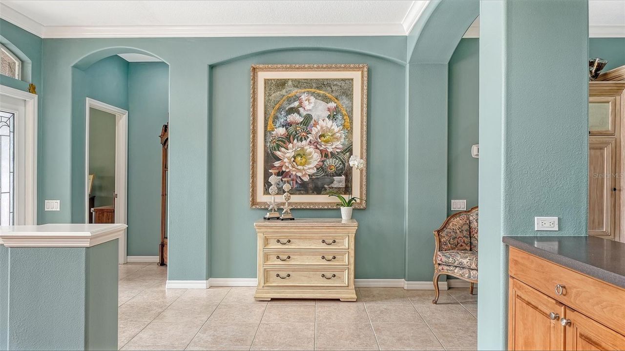 4823 Carrington Circle, Sarasota, FL 34243 Photo
