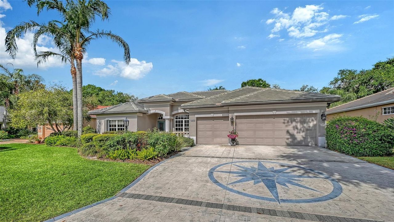 4823 Carrington Circle, Sarasota, FL 34243 Photo