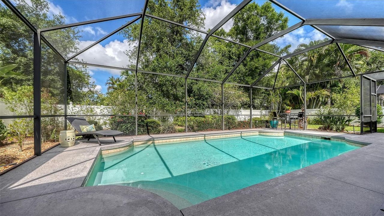 4823 Carrington Circle, Sarasota, FL 34243 Photo