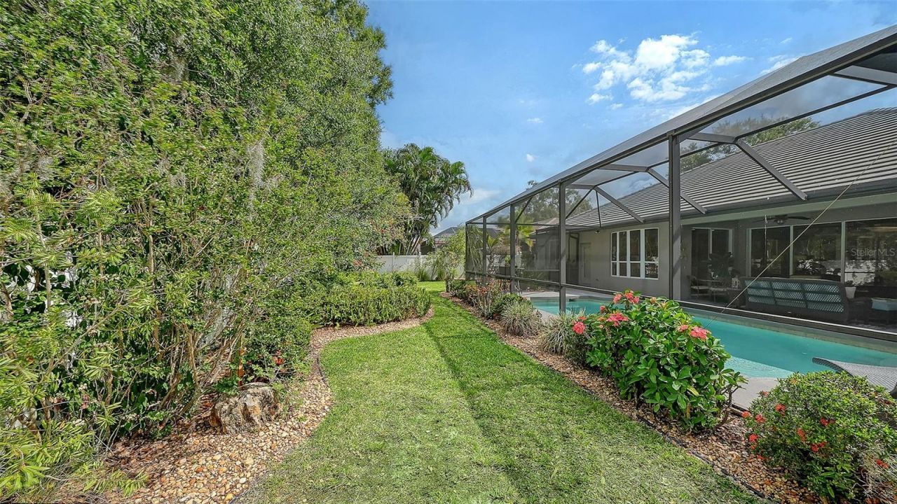 4823 Carrington Circle, Sarasota, FL 34243 Photo