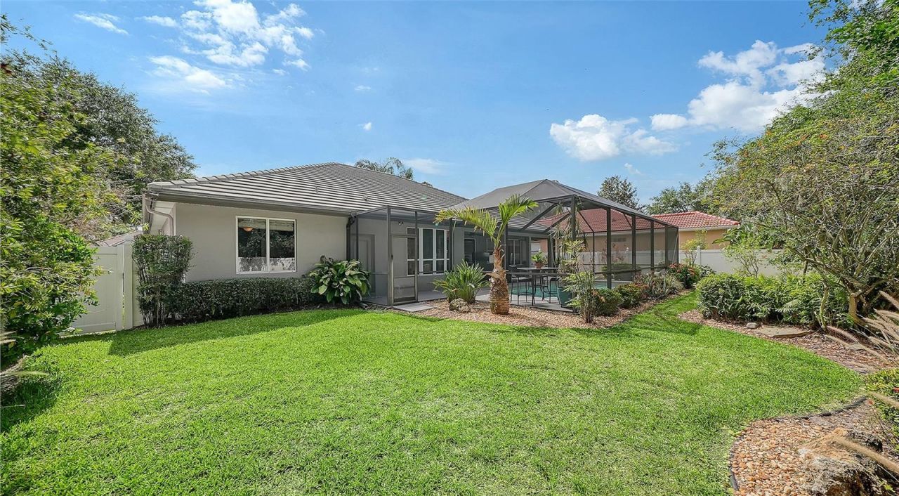 4823 Carrington Circle, Sarasota, FL 34243 Photo