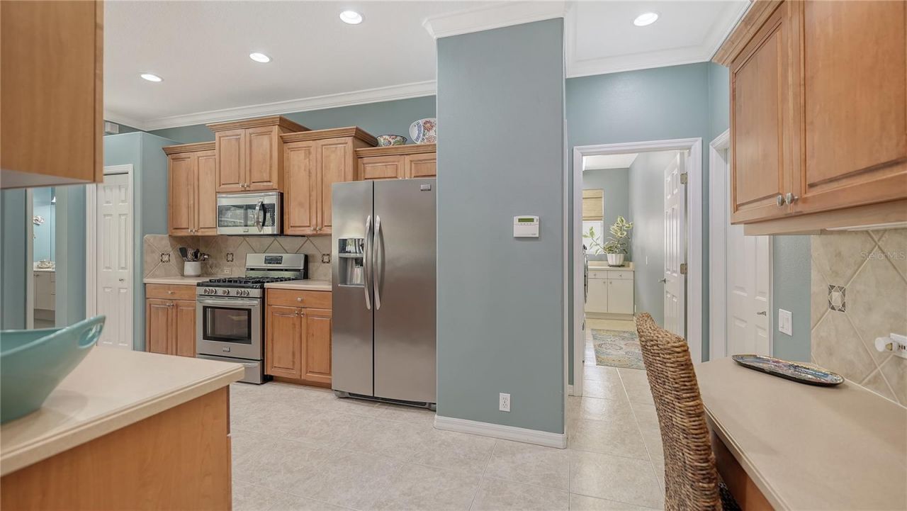 4823 Carrington Circle, Sarasota, FL 34243 Photo