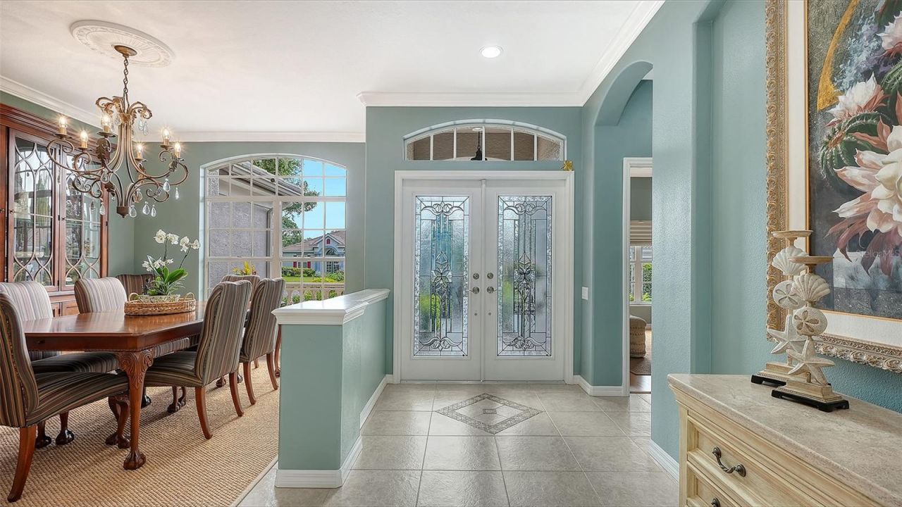 4823 Carrington Circle, Sarasota, FL 34243 Photo