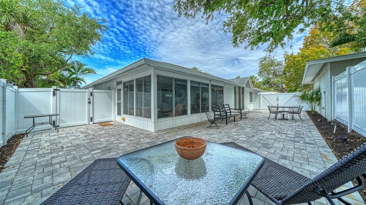 1224 Moonmist Circle, Unit S-3, Sarasota, FL 34242 Photo