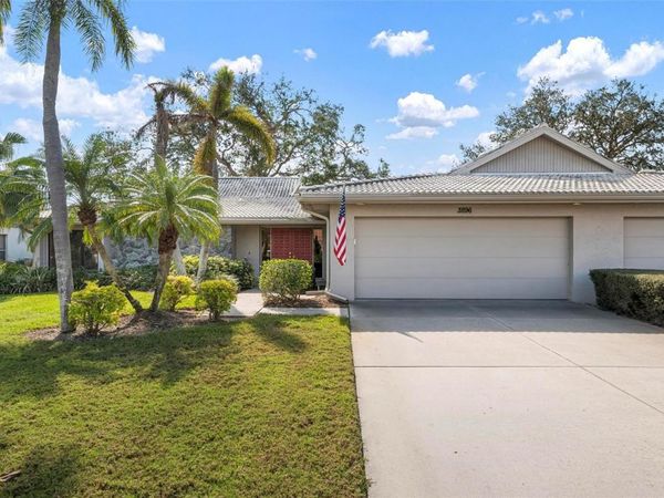 3896 WILSHIRE DRIVE , Unit 11, SARASOTA, FL 34238