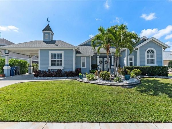 4748 COMPASS DRIVE , BRADENTON, FL 34208