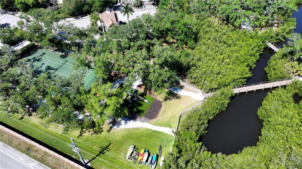 4748 Compass Drive, Bradenton, FL 34208 Photo