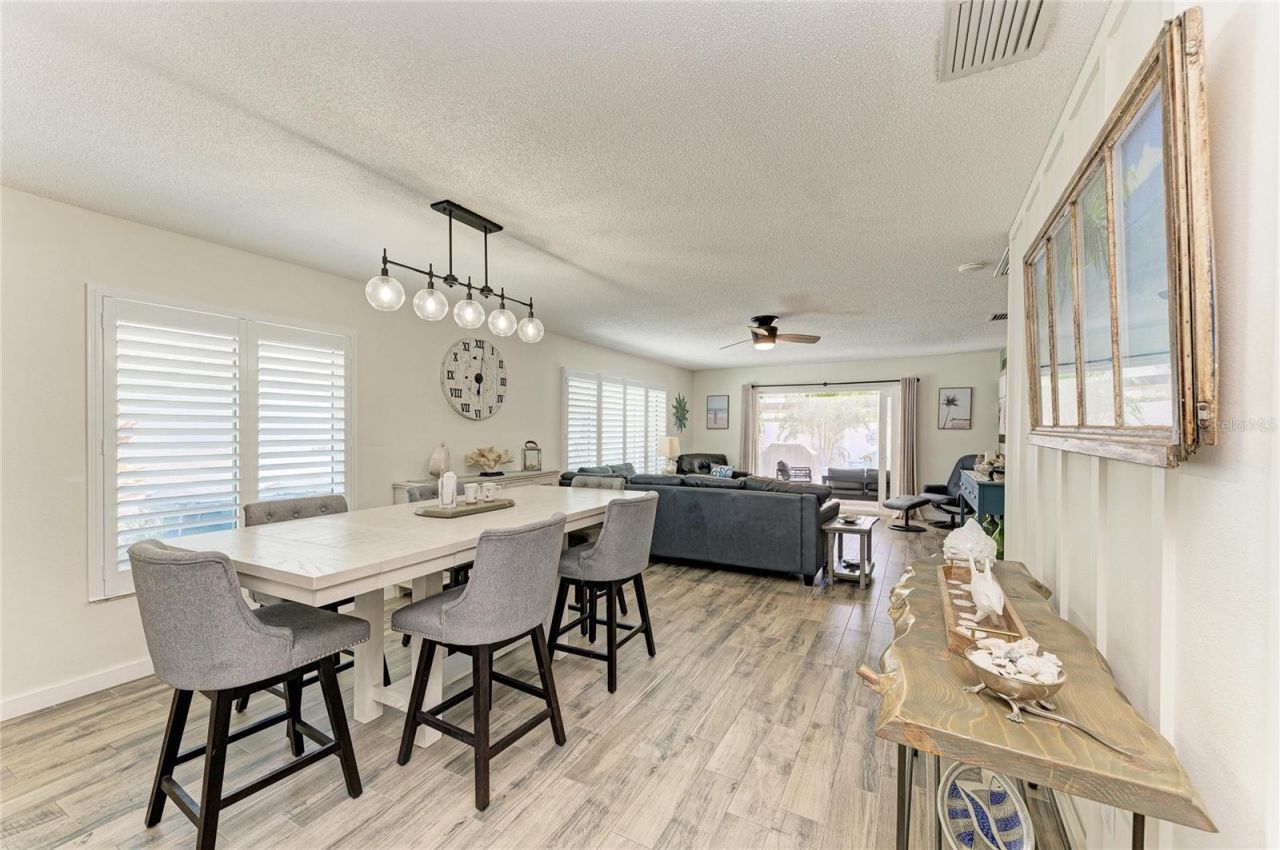 1218 Moonmist Circle, Unit S2, Sarasota, FL 34242 Photo