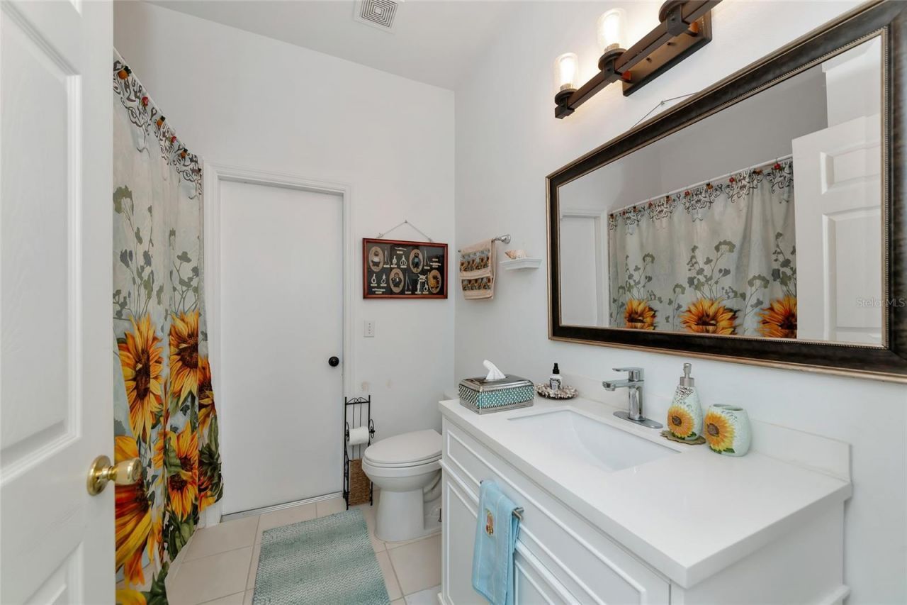 8807 71st Avenue E, Palmetto, FL 34221 Photo