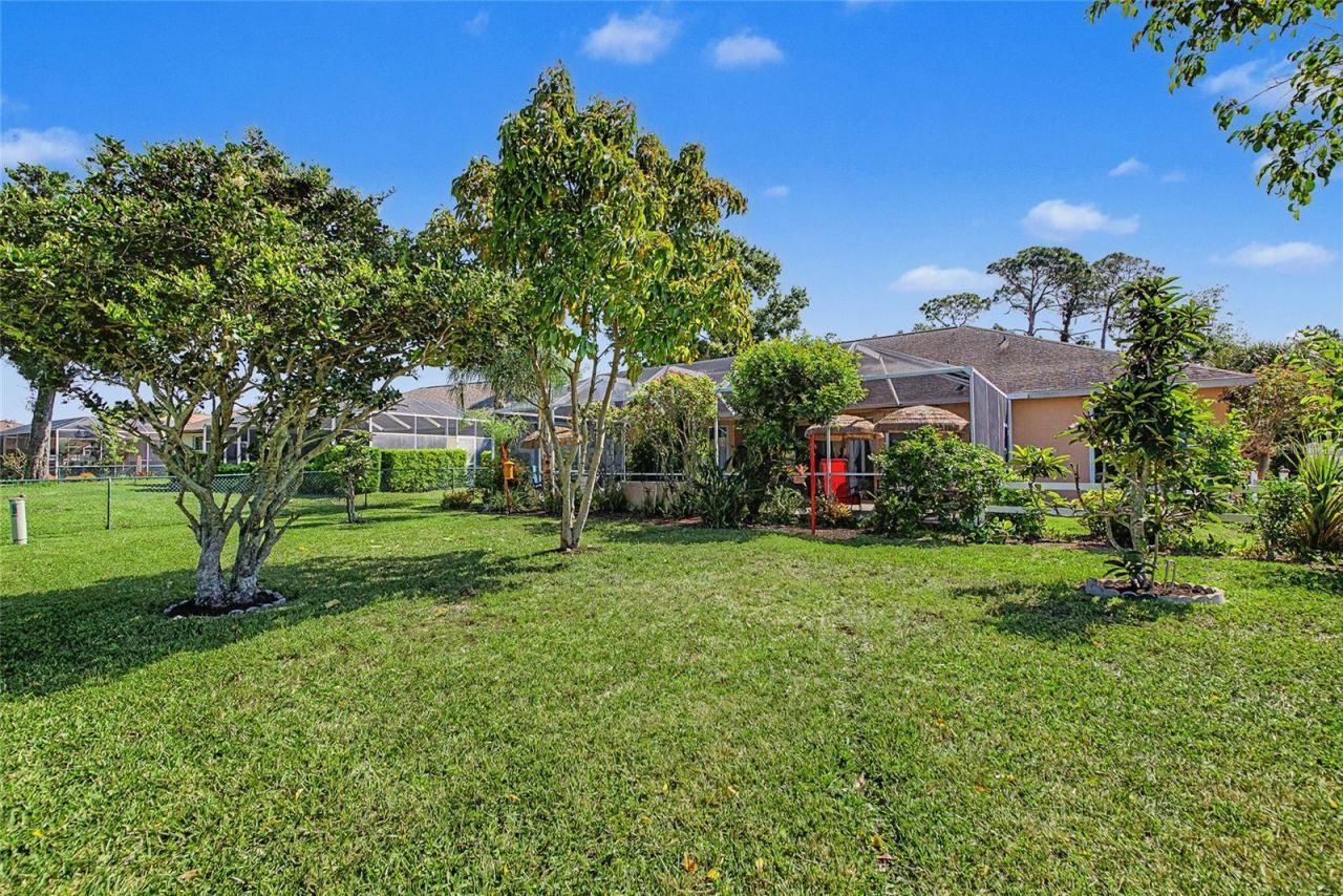 8807 71st Avenue E, Palmetto, FL 34221 Photo