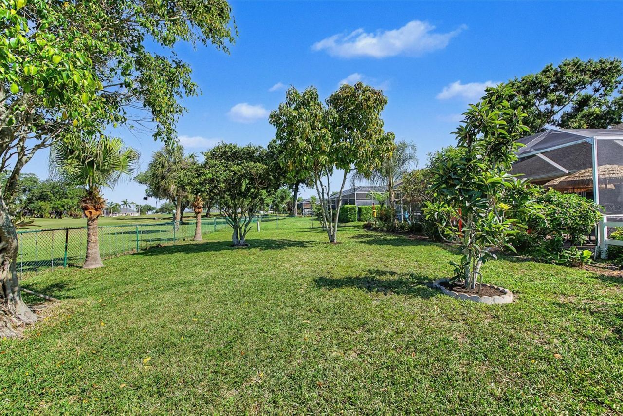 8807 71st Avenue E, Palmetto, FL 34221 Photo
