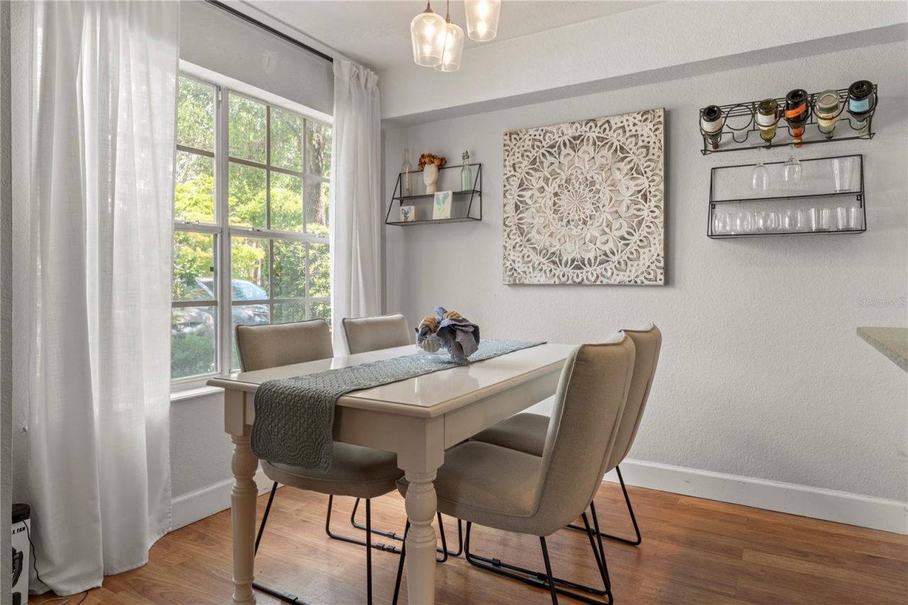 850 S Tamiami Trail, Unit 604, Sarasota, FL 34236 Photo