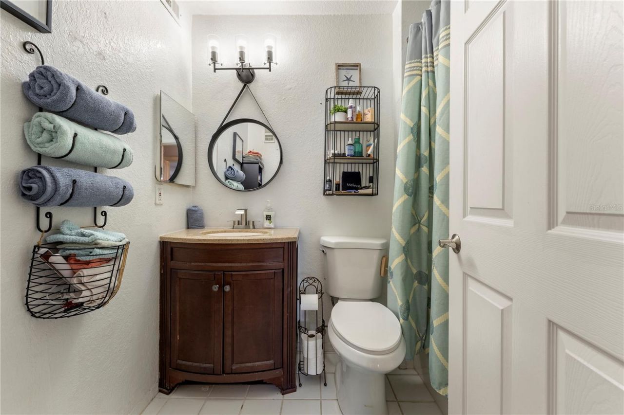 850 S Tamiami Trail, Unit 604, Sarasota, FL 34236 Photo