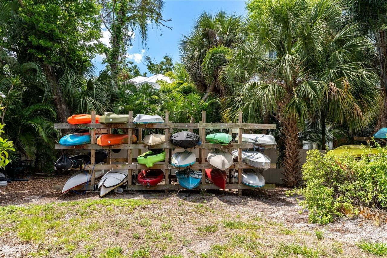 850 S Tamiami Trail, Unit 604, Sarasota, FL 34236 Photo