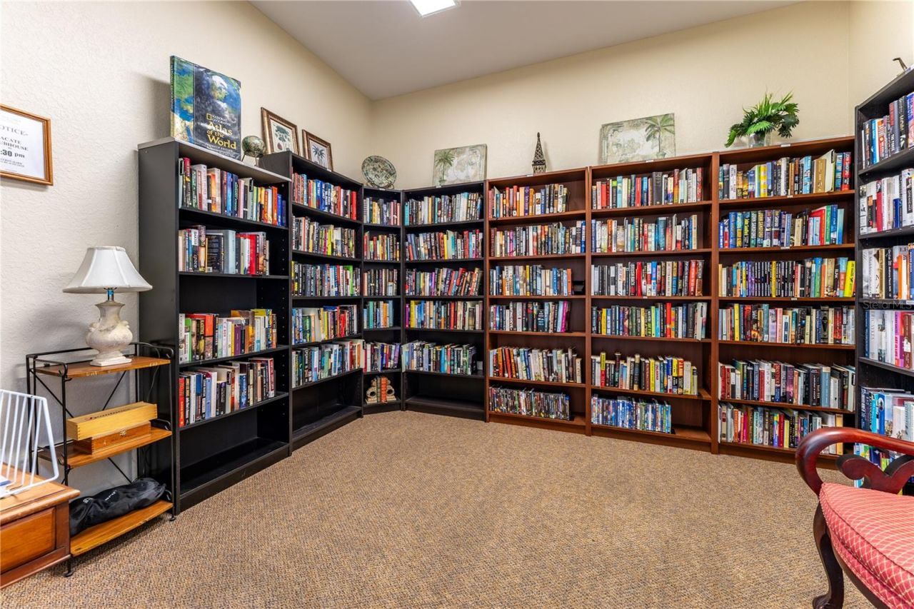 850 S Tamiami Trail, Unit 604, Sarasota, FL 34236 Photo