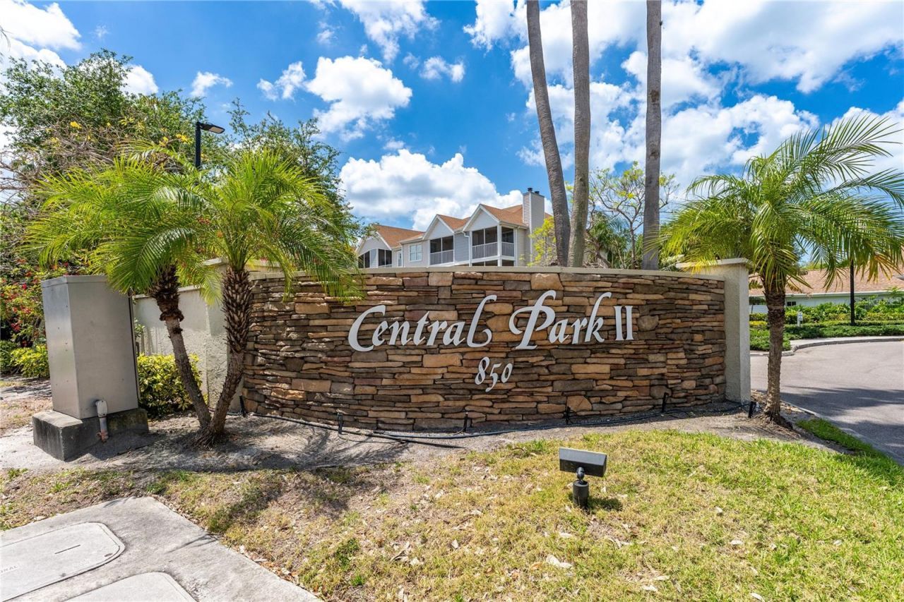 850 S Tamiami Trail, Unit 604, Sarasota, FL 34236 Photo