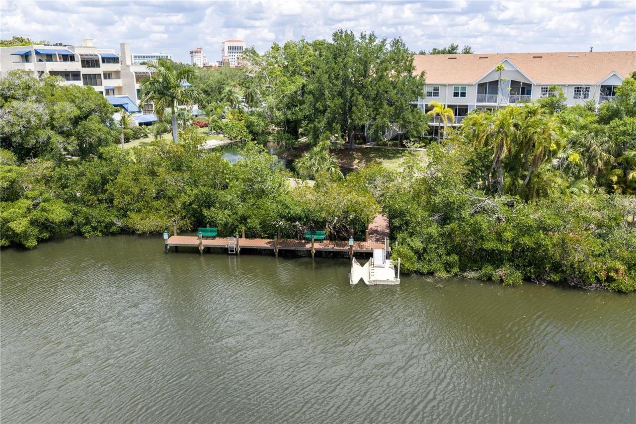 850 S Tamiami Trail, Unit 604, Sarasota, FL 34236 Photo