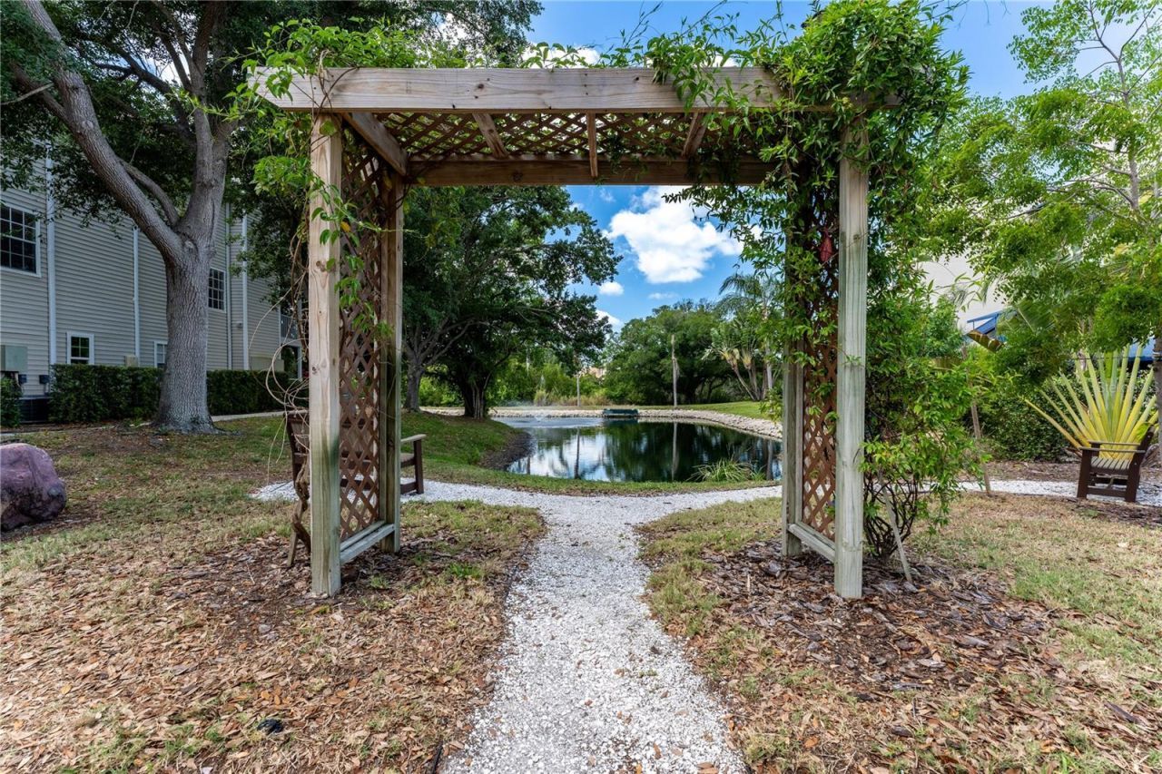 850 S Tamiami Trail, Unit 604, Sarasota, FL 34236 Photo