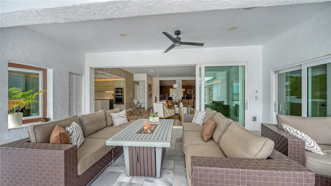 7689 Cove Terrace, Sarasota, FL 34231 Photo