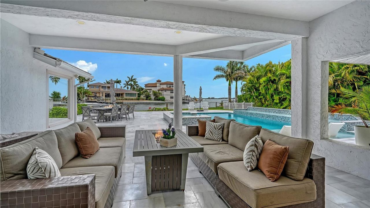 7689 Cove Terrace, Sarasota, FL 34231 Photo