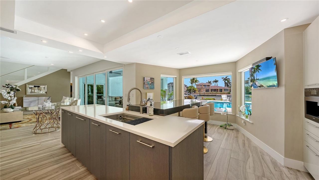 7689 Cove Terrace, Sarasota, FL 34231 Photo