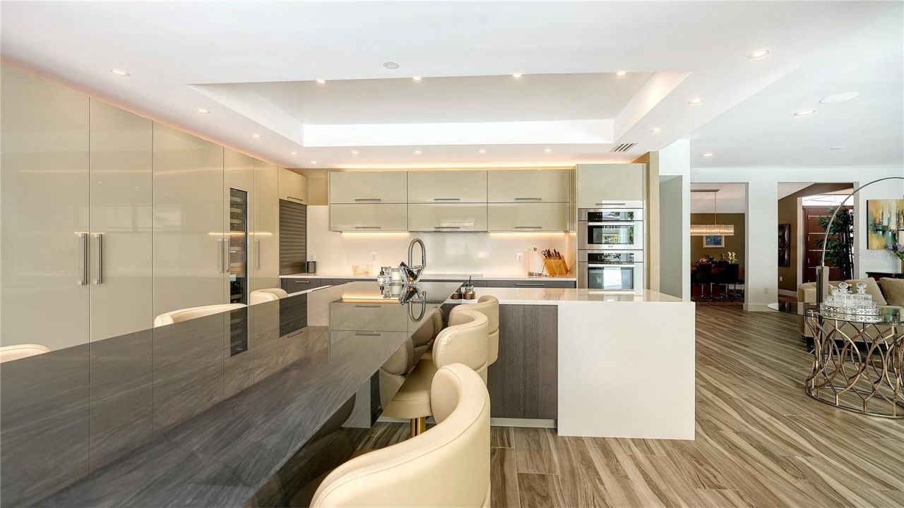 7689 Cove Terrace, Sarasota, FL 34231 Photo