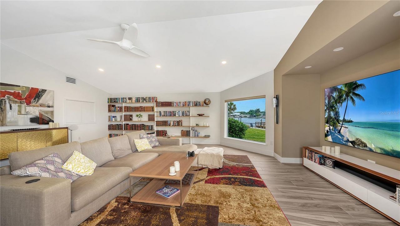 7689 Cove Terrace, Sarasota, FL 34231 Photo