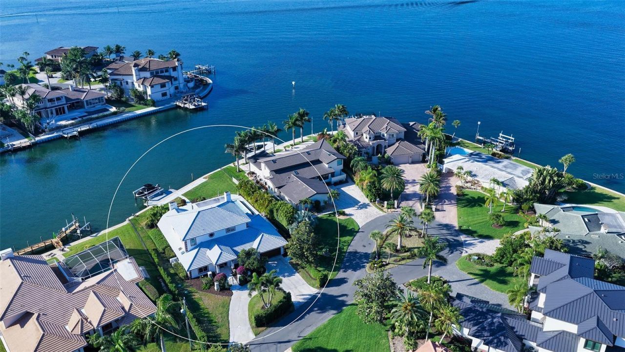 7689 Cove Terrace, Sarasota, FL 34231 Photo