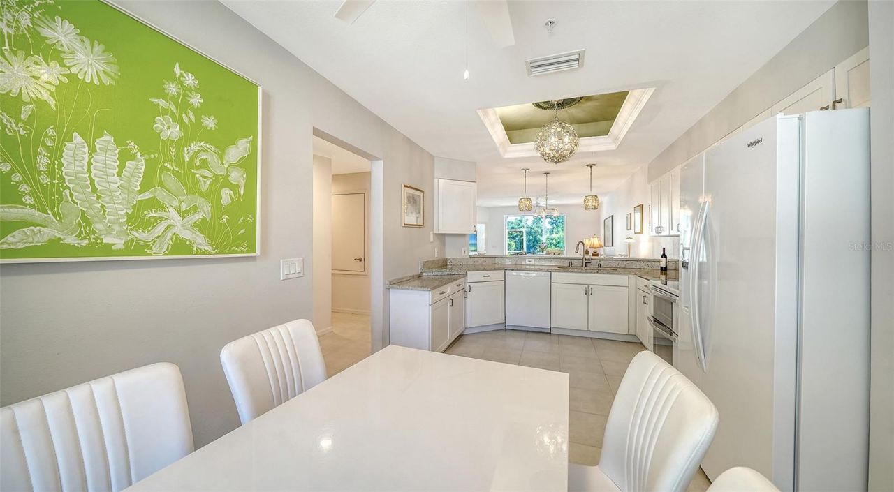8901 Veranda Way, Unit 111, Sarasota, FL 34238 Photo