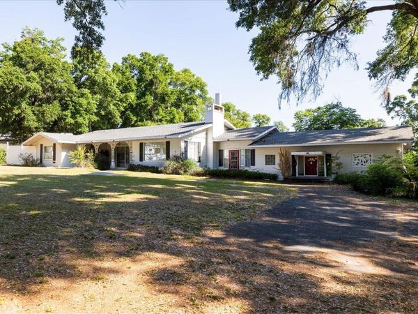 1505 E CROOKED LAKE DRIVE , EUSTIS, FL 32726