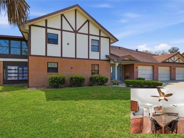 100 E OAK TERRACE DRIVE, Unit B2, LEESBURG, FL 34748