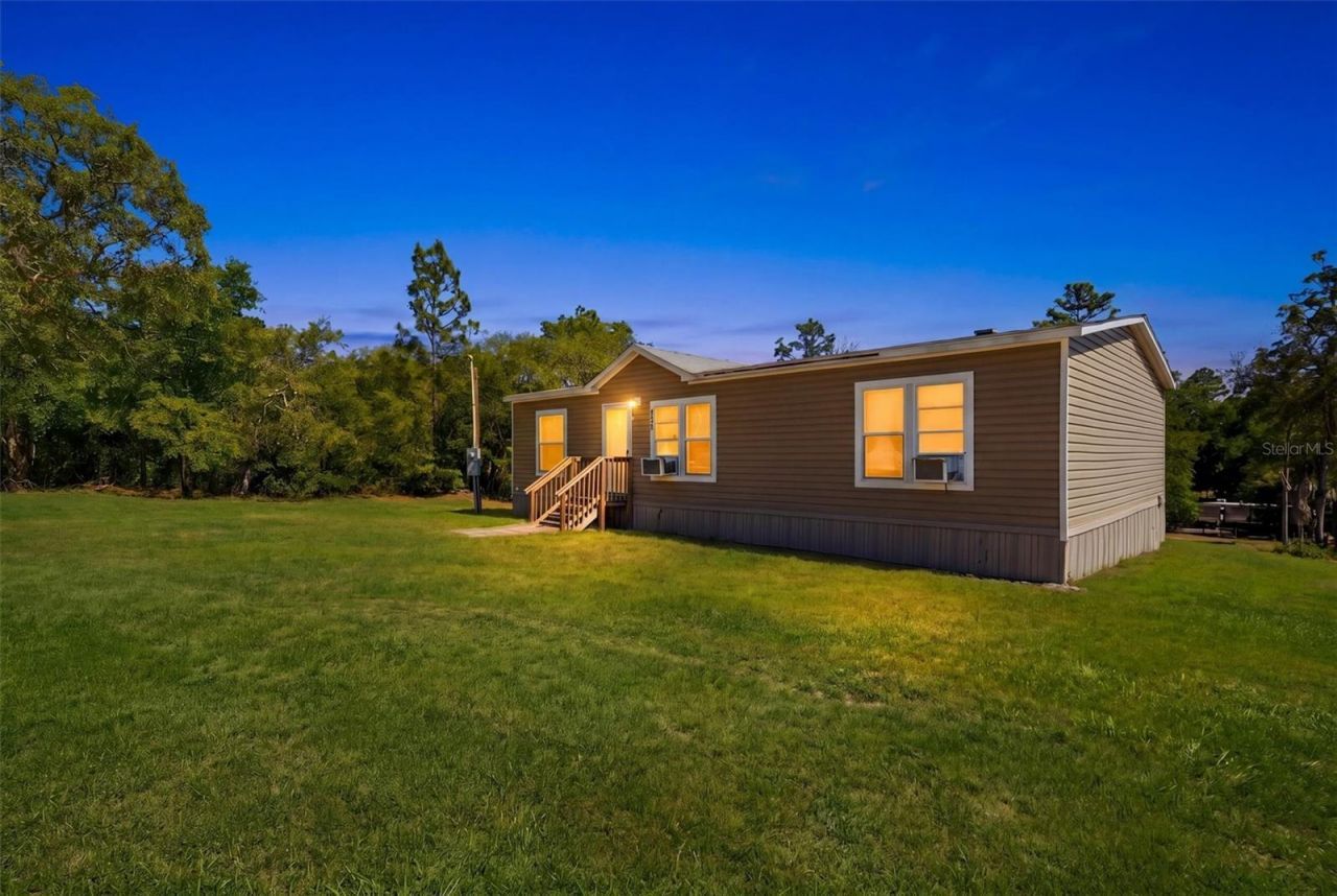 9430 NE 76th Street, Bronson, FL 32621 Photo