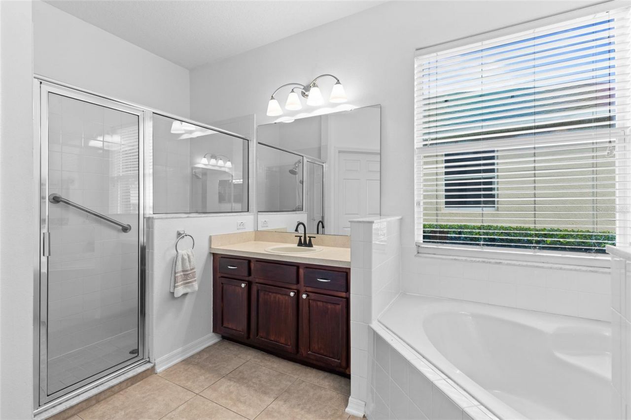 2190 Laurel Blossom Circle , Ocoee, FL 34761 Photo