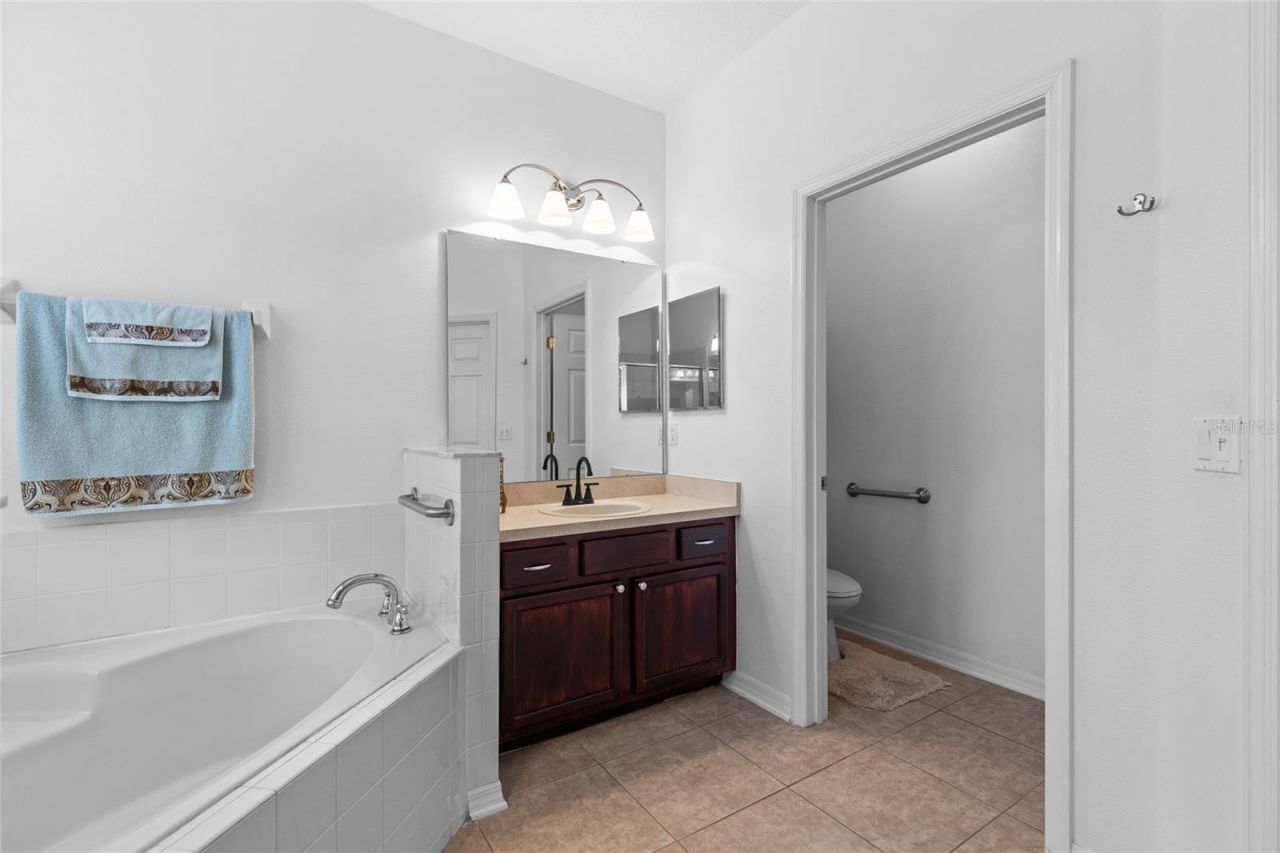 2190 Laurel Blossom Circle , Ocoee, FL 34761 Photo