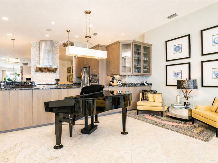 Property Image 28