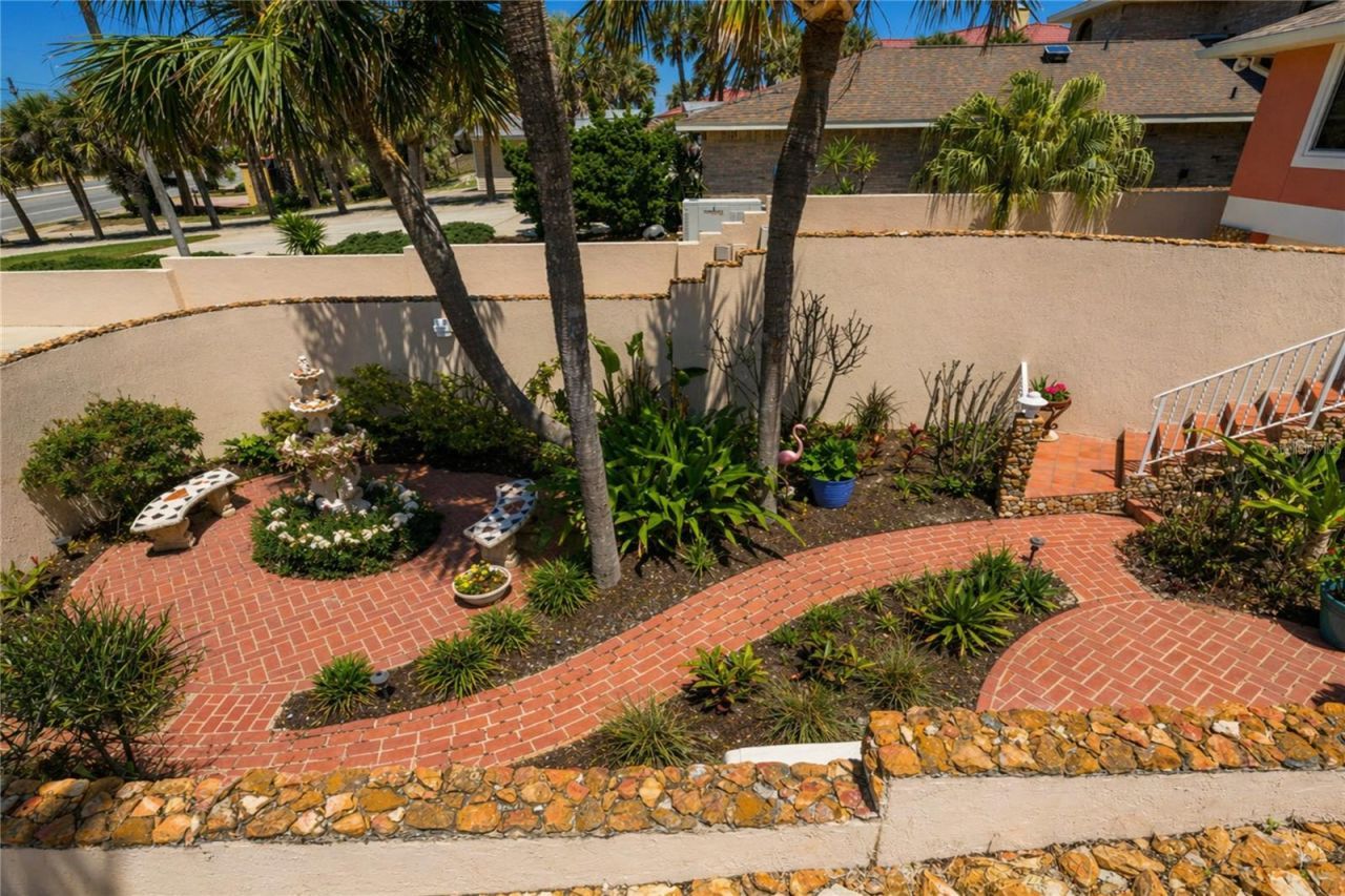 1504 N Atlantic Avenue, Daytona Beach, FL 32118 Photo