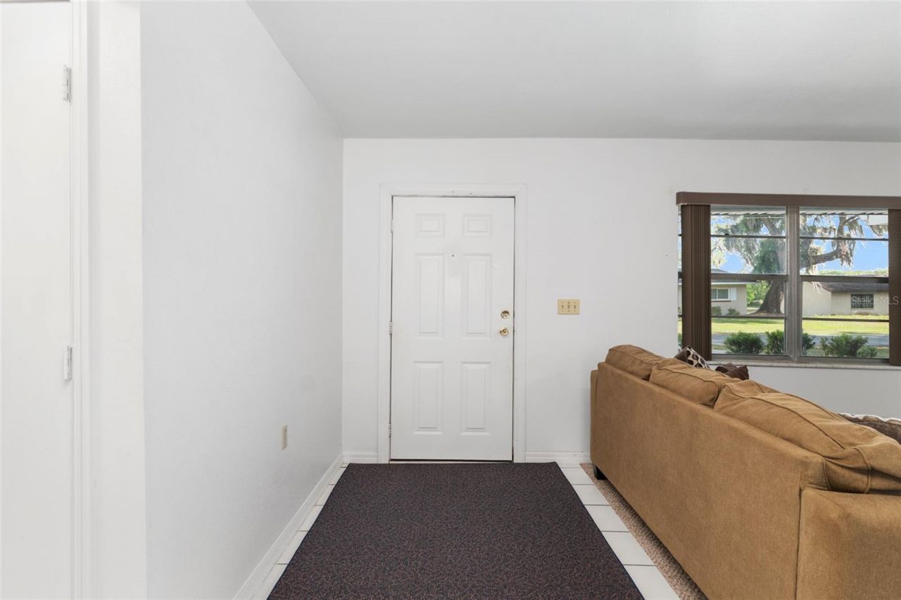 9317 E Crescent Drive , Inverness, FL 34450 Photo