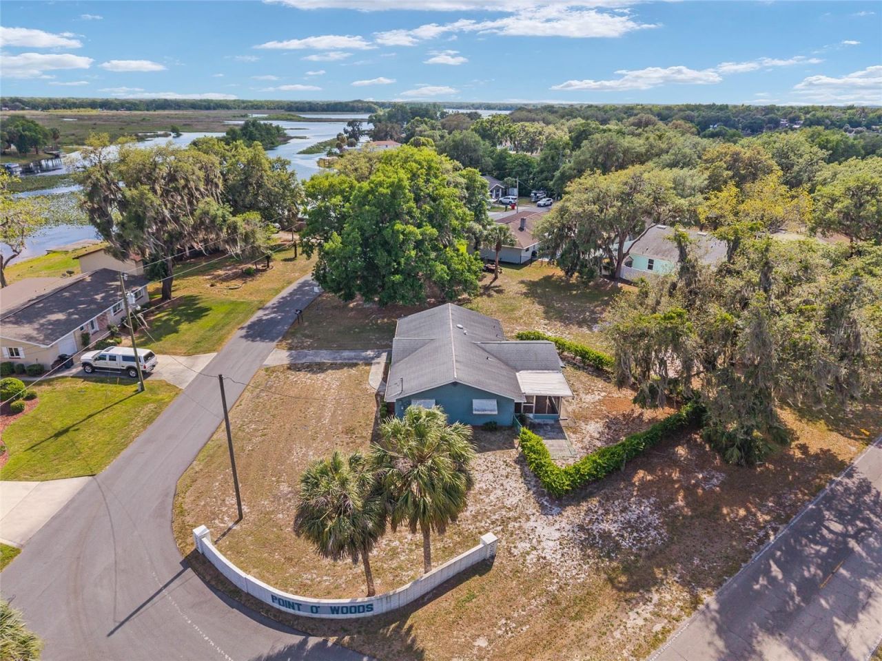 9317 E Crescent Drive , Inverness, FL 34450 Photo